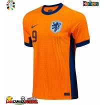 Camisa de Futebol Holanda Wout Weghorst #9 Equipamento Principal Europeu 2024 Manga Curta
